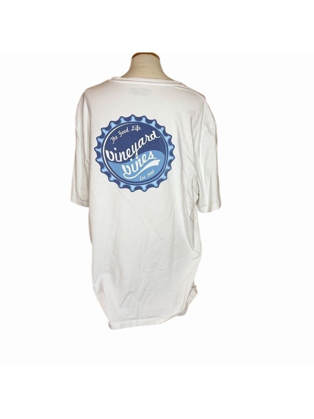 Vineyard Vines T-Shirt Men's Large White Bottle Cap Logo Pocket Graphic